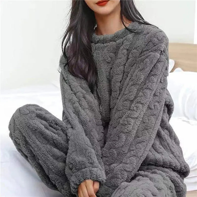 Women’s Cozy Fleece Pajama Set