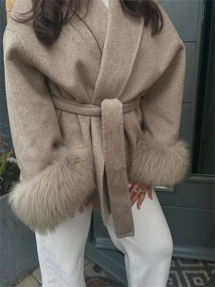 Women’s Wool Coat – Elegant Winter Jacket with Detachable Faux Fur Cuffs