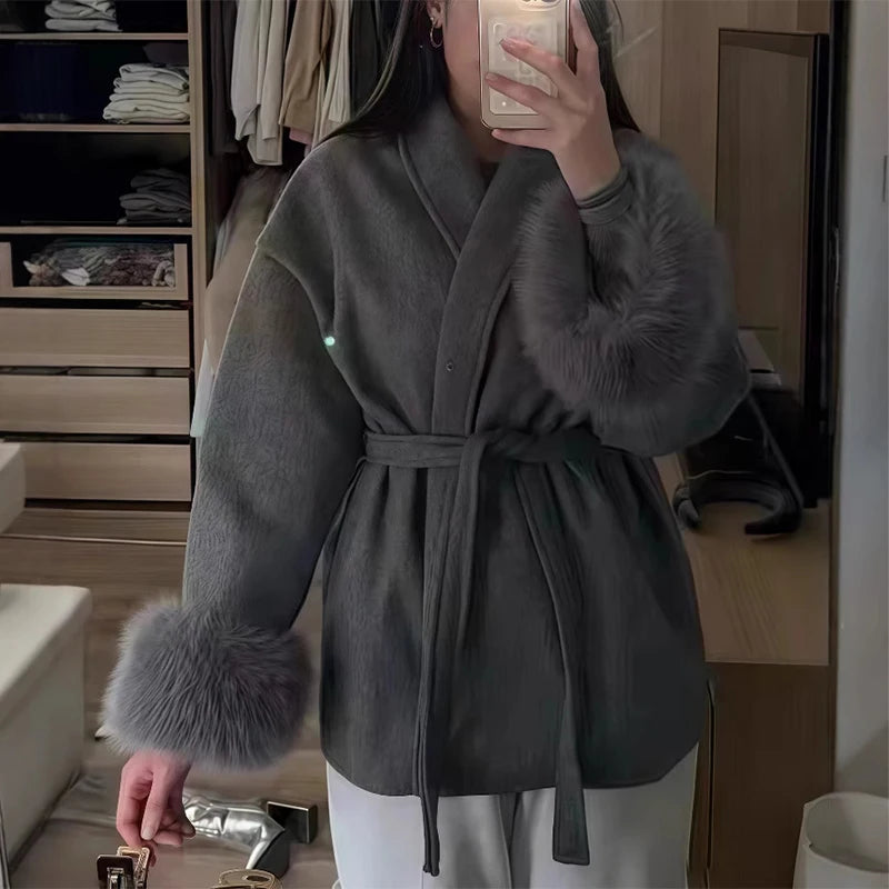 Women’s Wool Coat – Elegant Winter Jacket with Detachable Faux Fur Cuffs