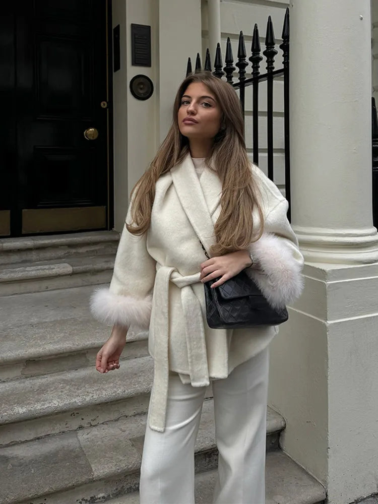 Women’s Wool Coat – Elegant Winter Jacket with Detachable Faux Fur Cuffs