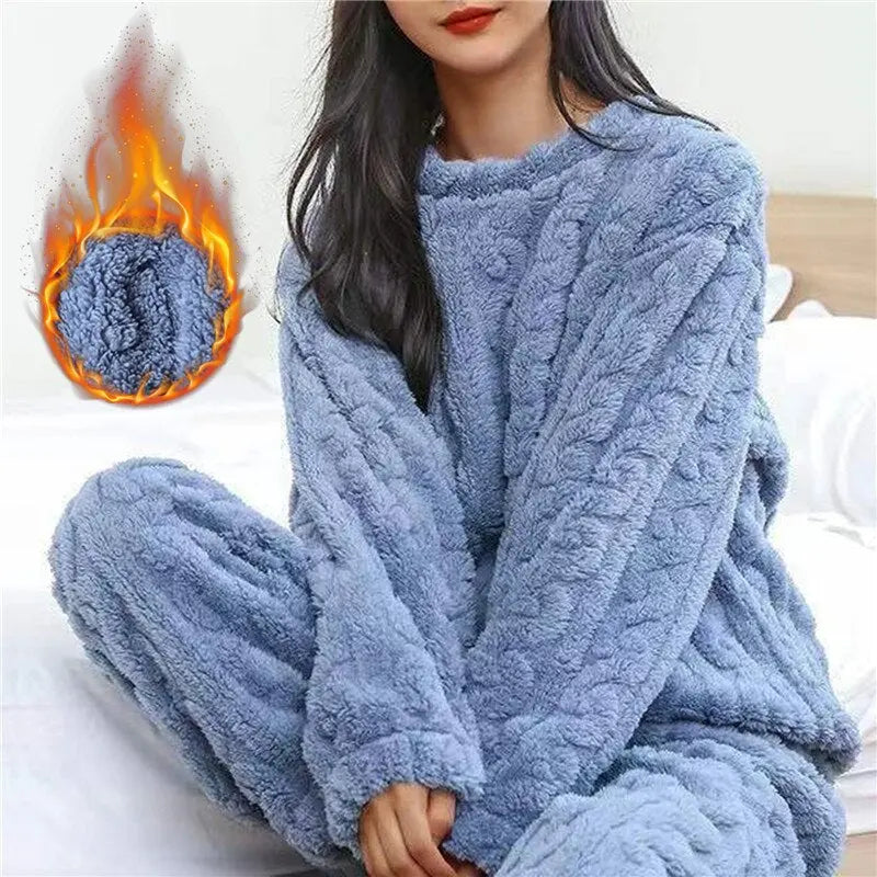 Women’s Cozy Fleece Pajama Set