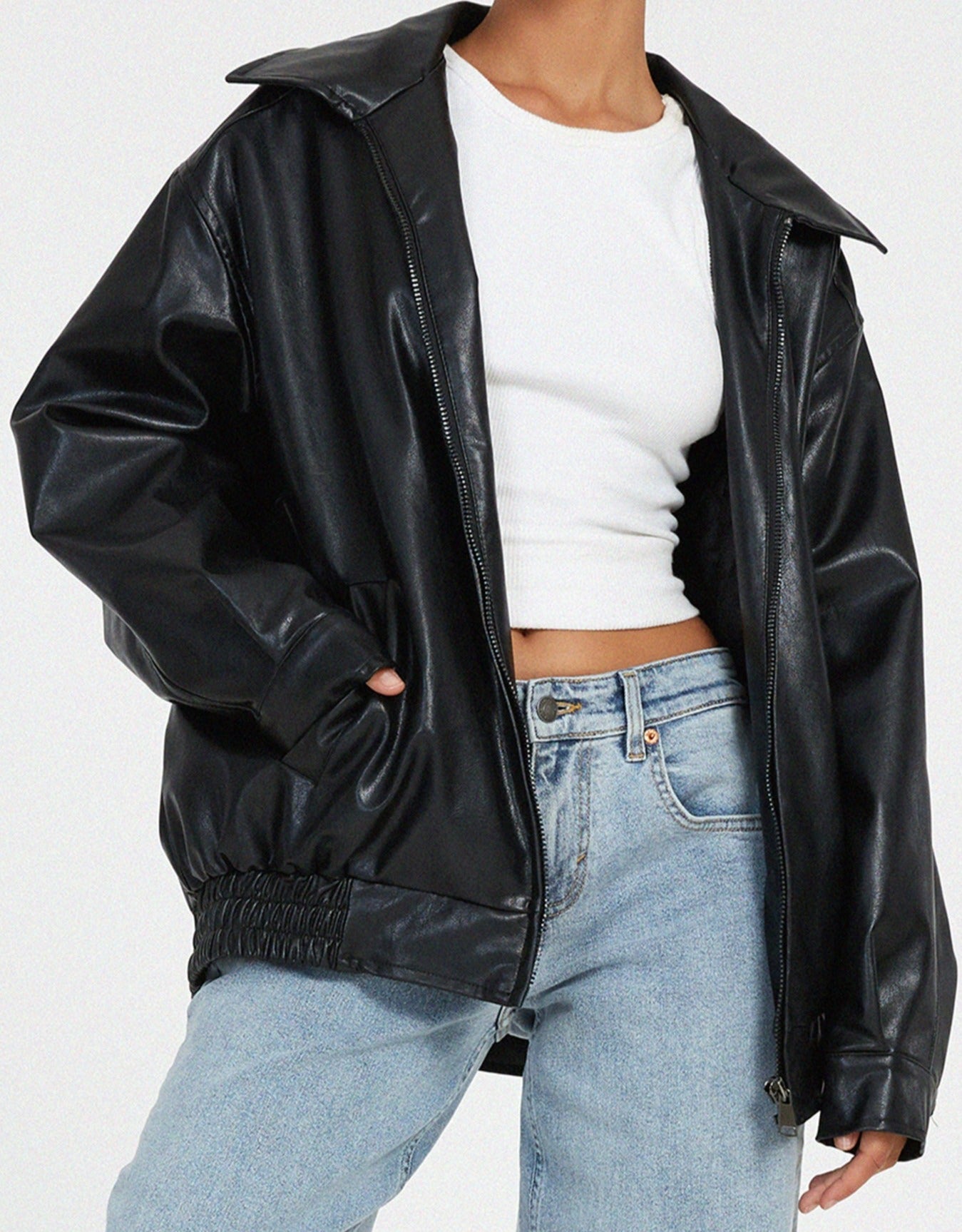 Oversized Faux Leather Jacket – Relaxed Fit Zip-Up Coat with Wide Collar