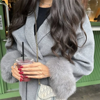 Women’s Wool Coat – Elegant Winter Jacket with Detachable Faux Fur Cuffs